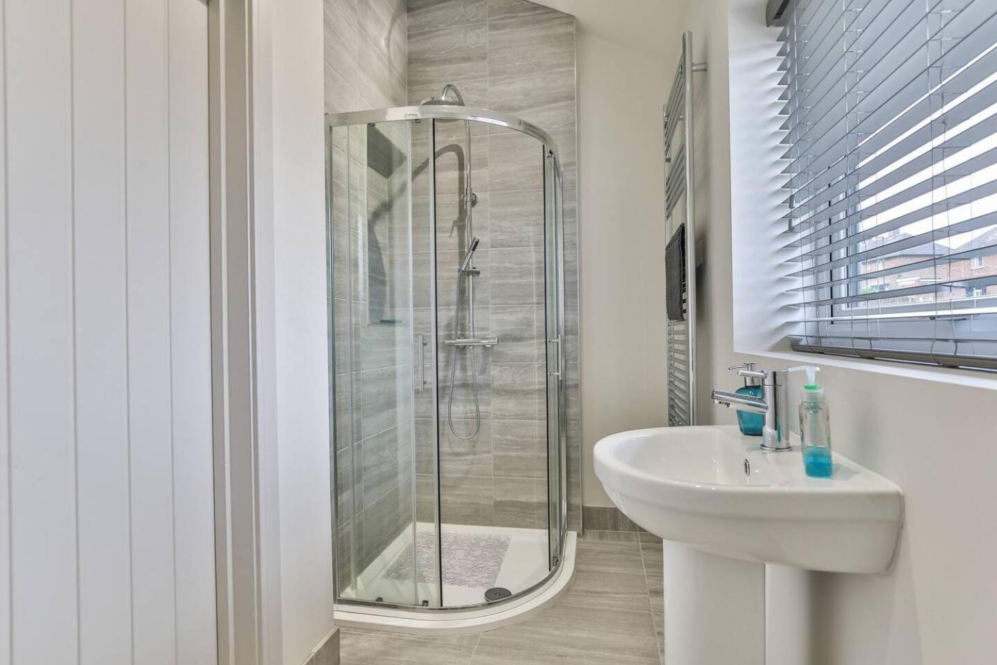 Magnificent, Renovated Whole House With Garden Villa Sheffield Luaran gambar