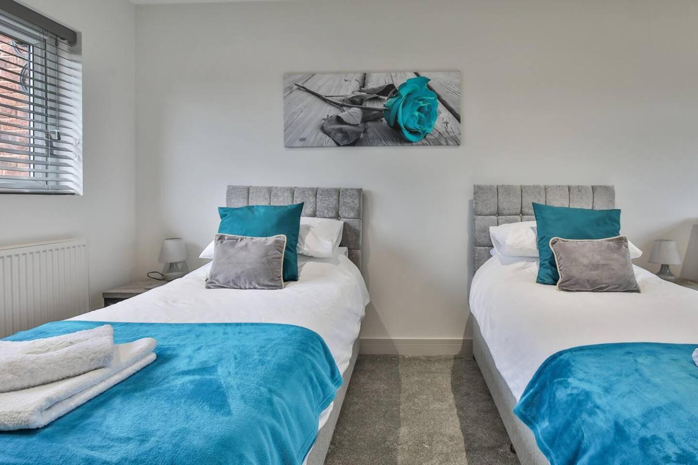 Magnificent, Renovated Whole House With Garden Villa Sheffield Luaran gambar