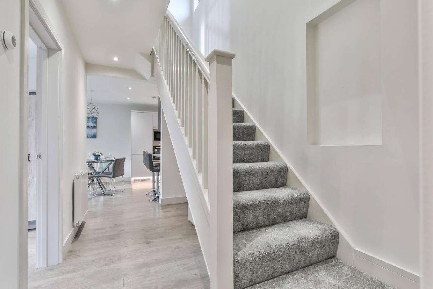 Magnificent, Renovated Whole House With Garden Villa Sheffield Luaran gambar