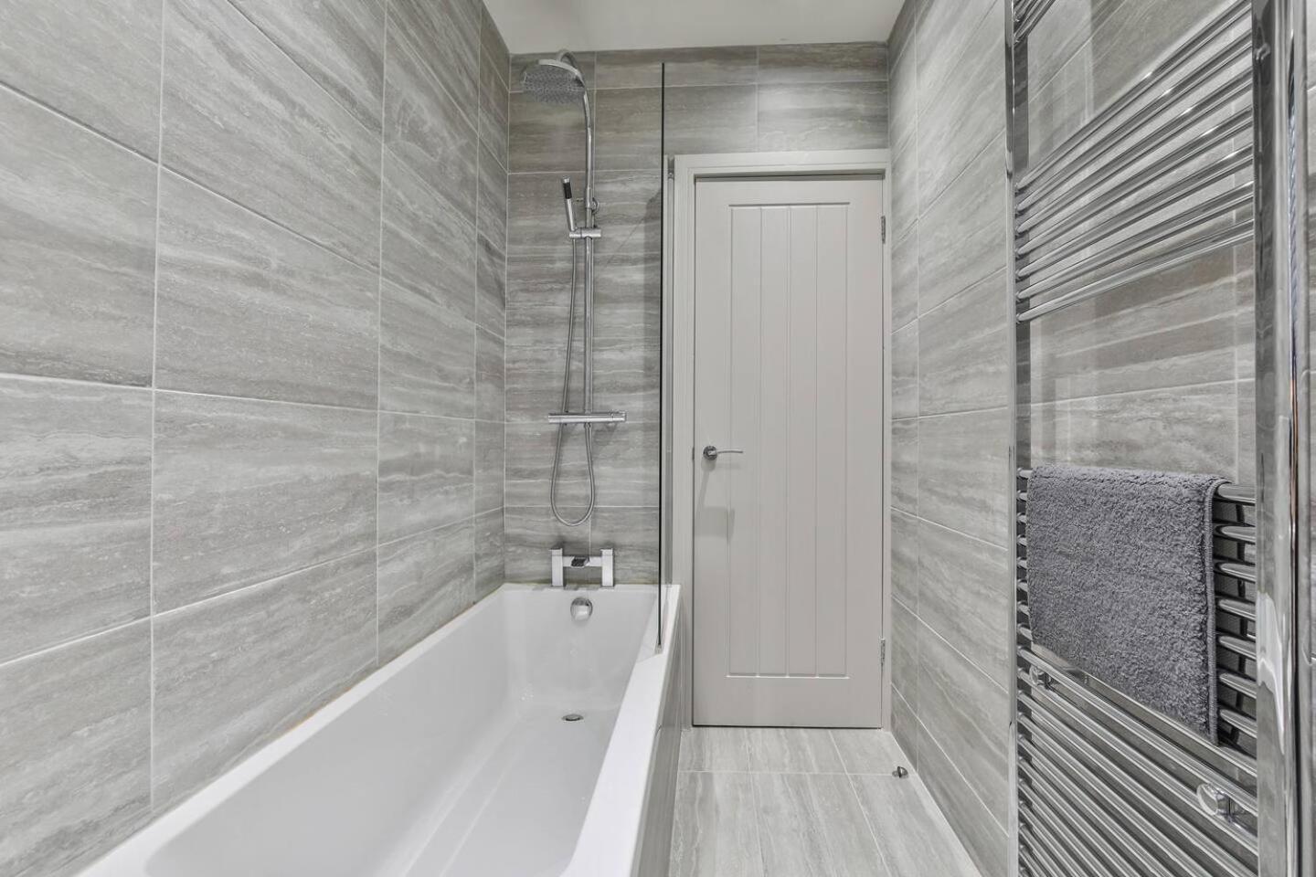 Magnificent, Renovated Whole House With Garden Villa Sheffield Luaran gambar